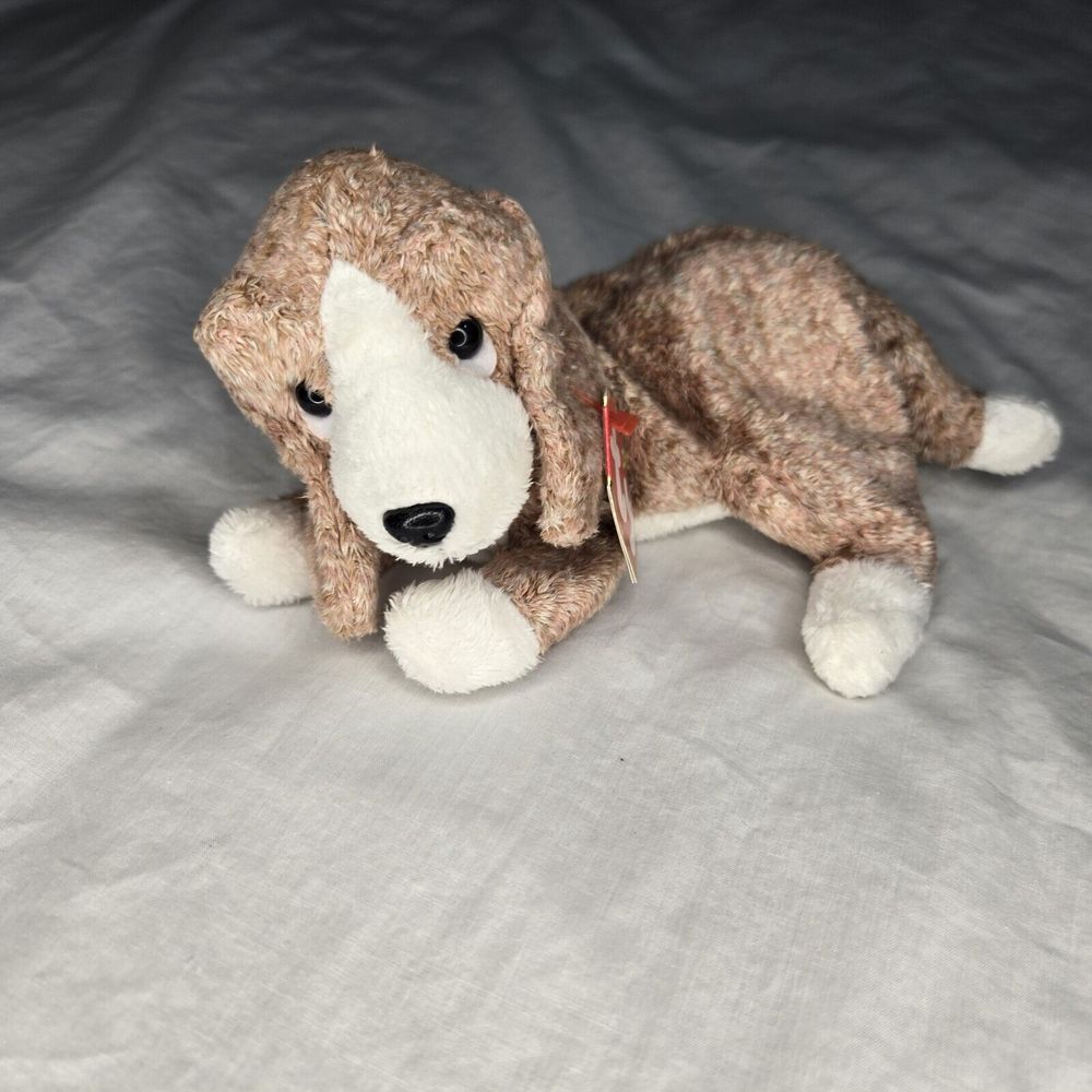 Ty Beanie Babies Sniffer the Dog Plush stuffed Animal‎ 2000